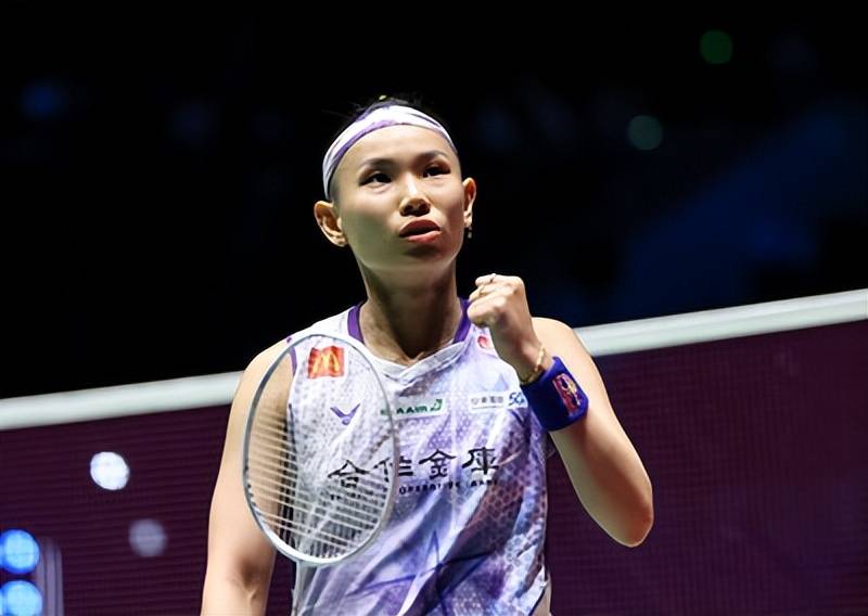 关于马来西亚羽毛球队横扫英格兰羽毛球队，戴资颖爆发神勇的信息