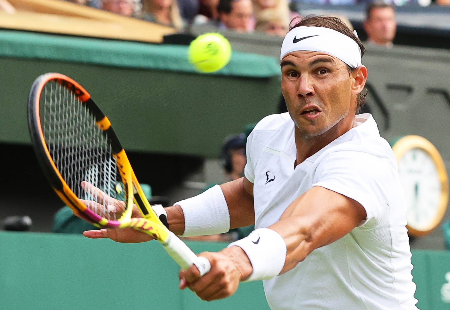 包含美国网球队轻取英国网球队，纳达尔绝境逆转的词条