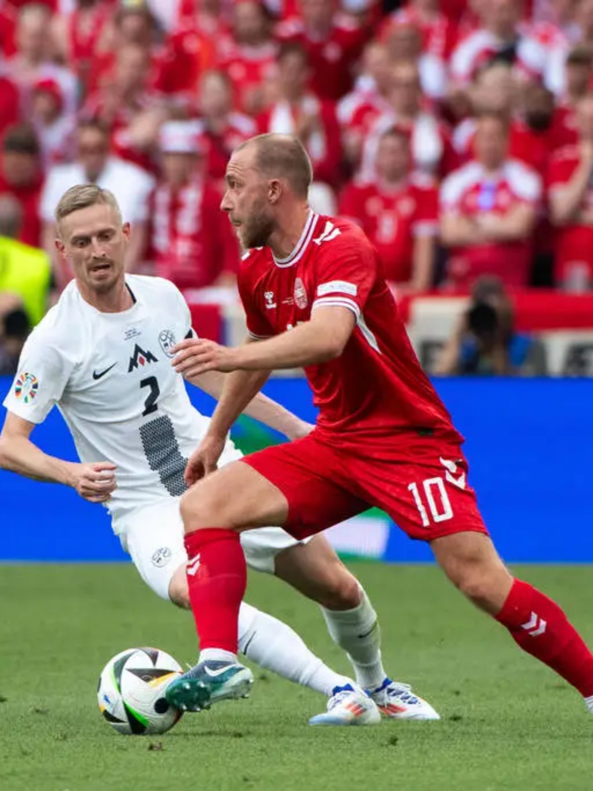 波兰队险胜奥地利队,奥恰洛夫刷新纪录 波兰队险胜奥地利队,奥恰洛夫刷新纪录