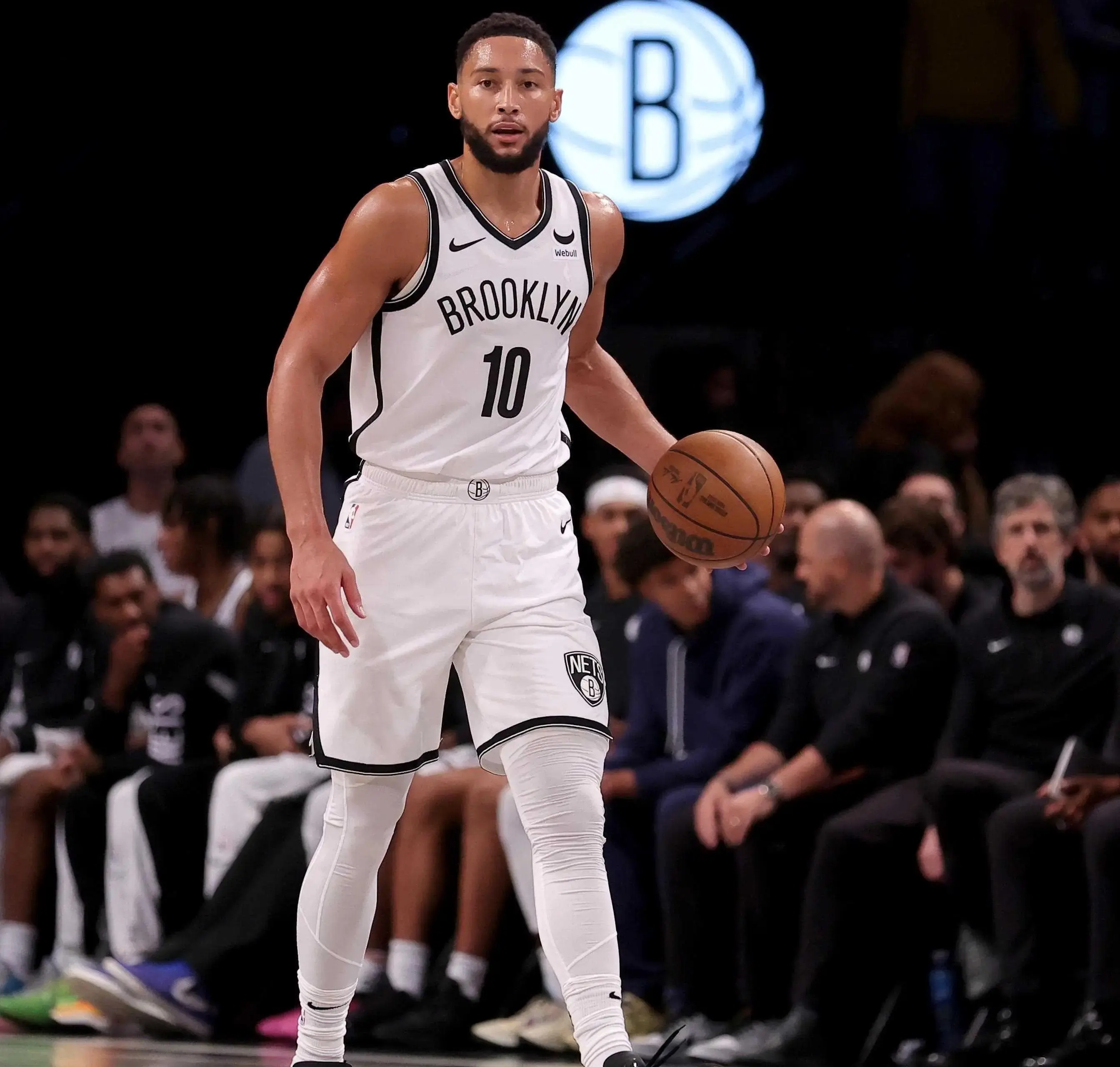 快船鏖战篮网,拉文统治全场 快船鏖战篮网,拉文统治全场