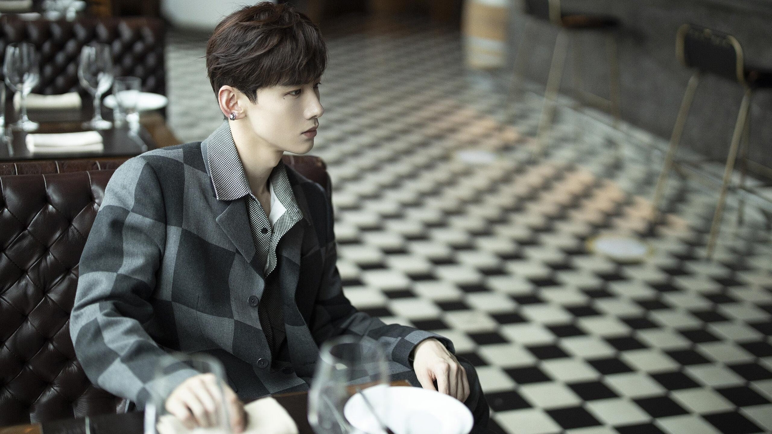 库尔图瓦防线爆破显神威，雷恩巅峰对决力克乌克兰晋级